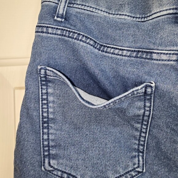 Time and Tru Denim Legging, size M (8-10) - Picture 8 of 11